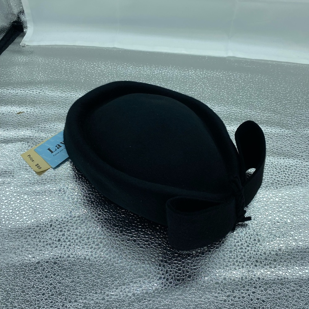 Black wool hat
